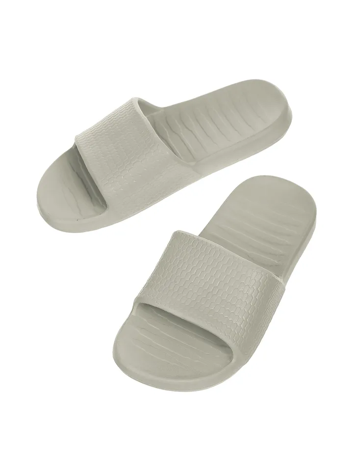 Miniso зеленый 39-40