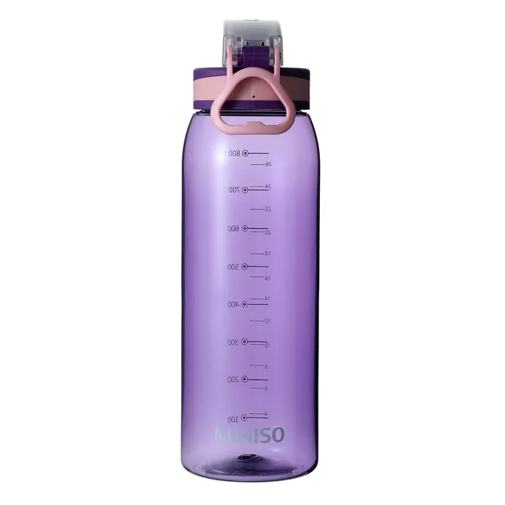 Пластиковая бутылка для прохладной воды с ручкой (900 мл, Фиолетовый) Miniso, 25,6 × 8 см